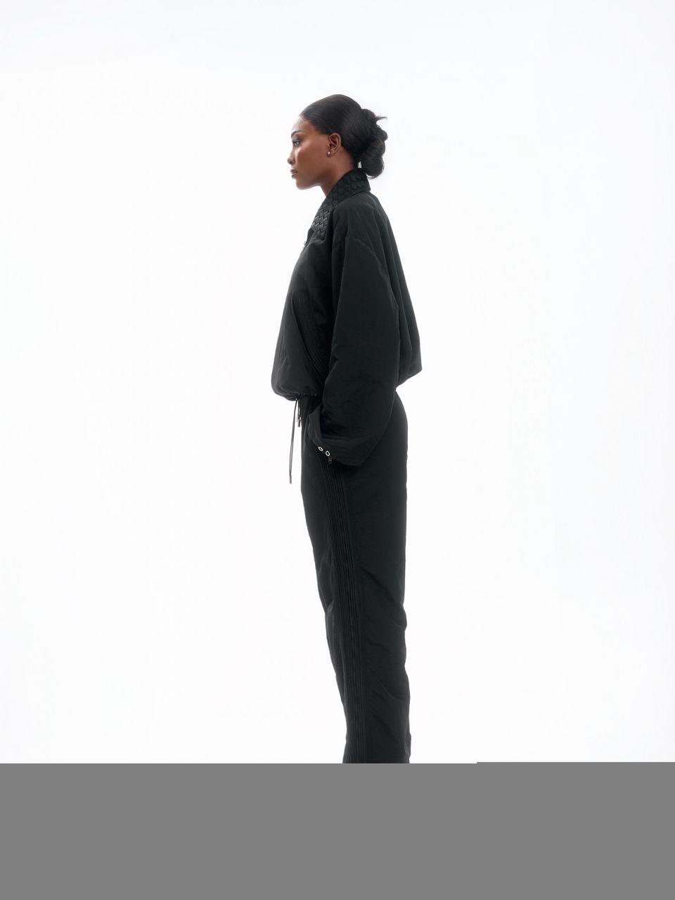 THE OBSIDIAN TRACKSUIT SET look